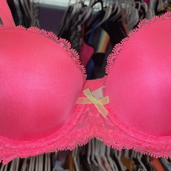 PINK Retro y2k bra by Victoria Secrets VS Barbie approved 32b hot Pink lace - Picture 3 of 6